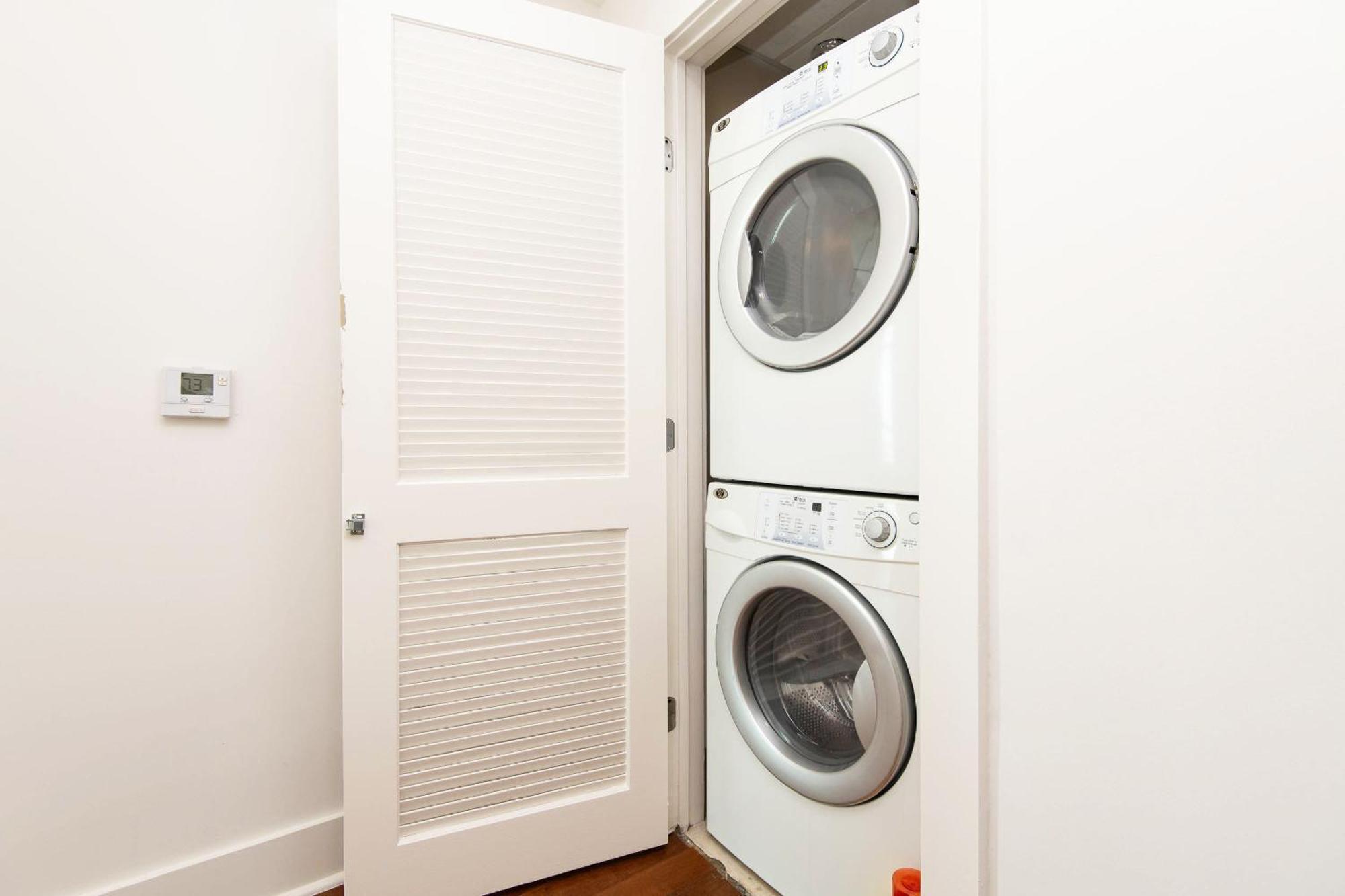 Sky-rise Apartamento *